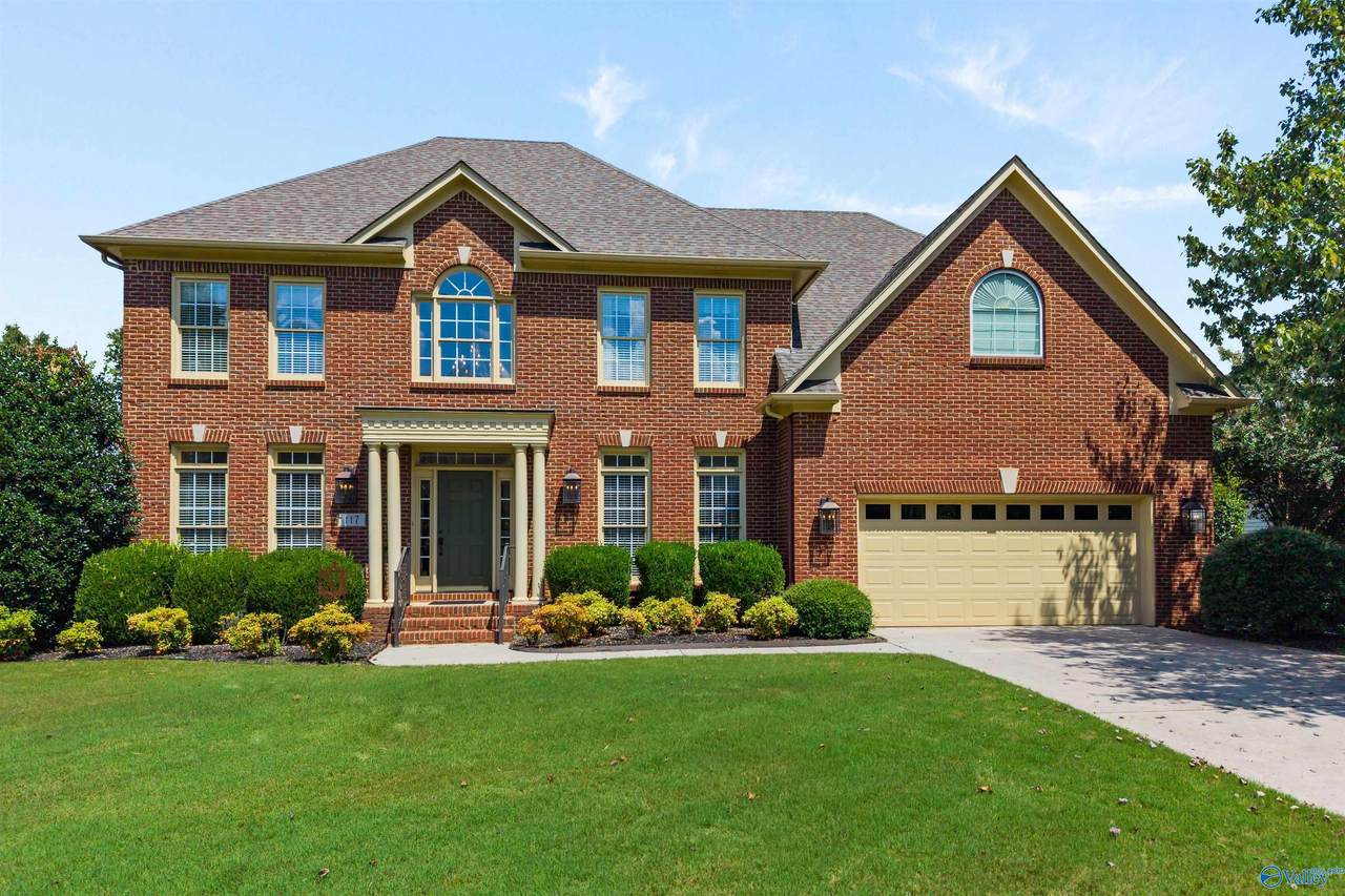 117 Lansdowne Drive - Photo 1