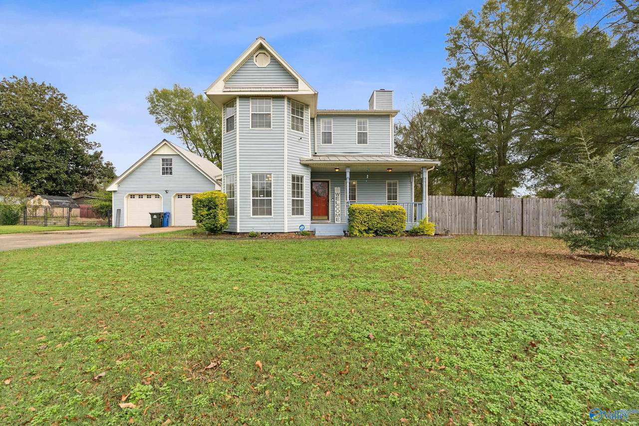 407 Christopher Drive - Photo 1