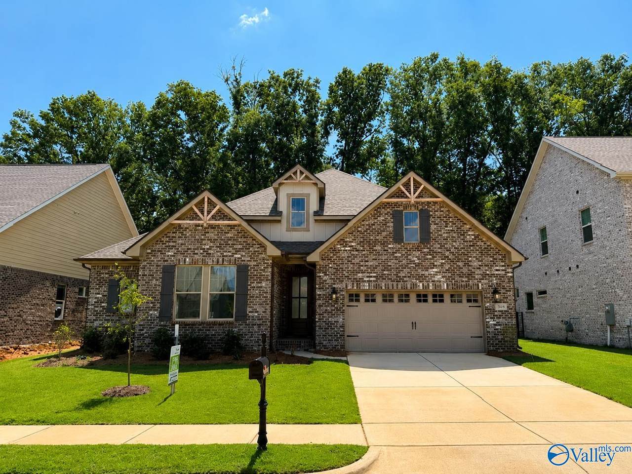 2115 Bloomfell Bend - Photo 1