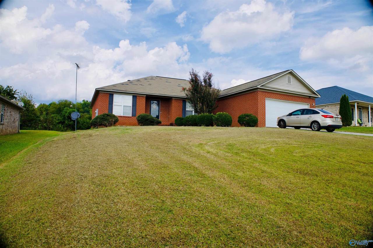 113 Burwell Spring Lane - Photo 1