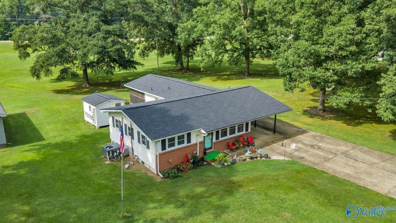 437 Anderson Street - Photo 1
