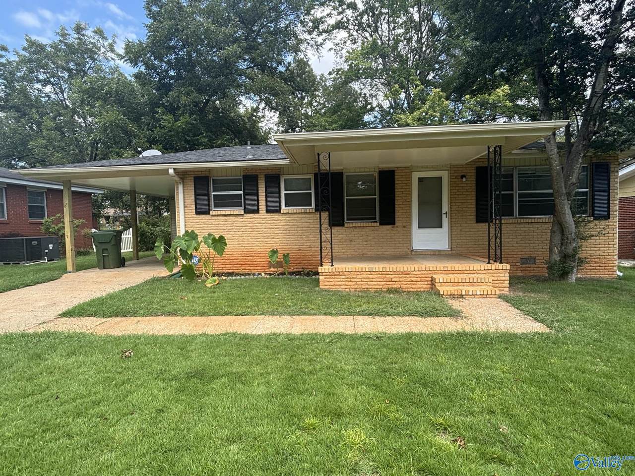 3018 Holiday Drive - Photo 1