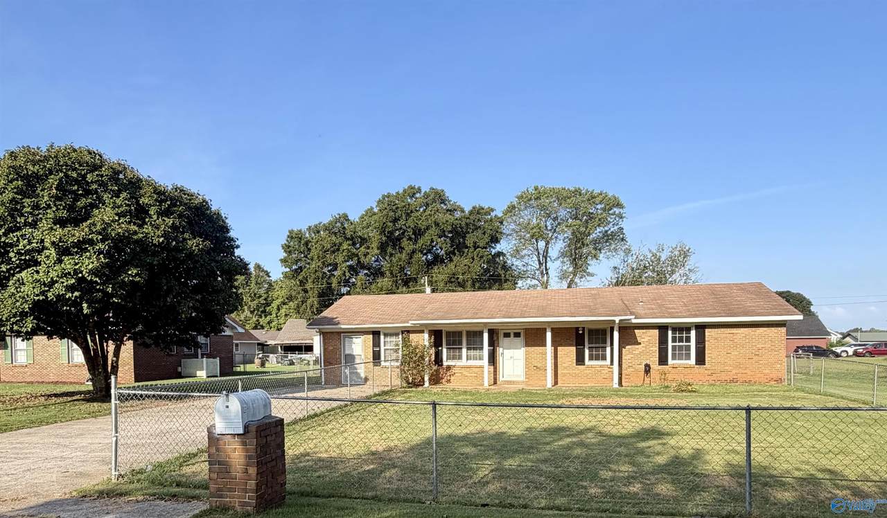 61 Sharon Avenue - Photo 1