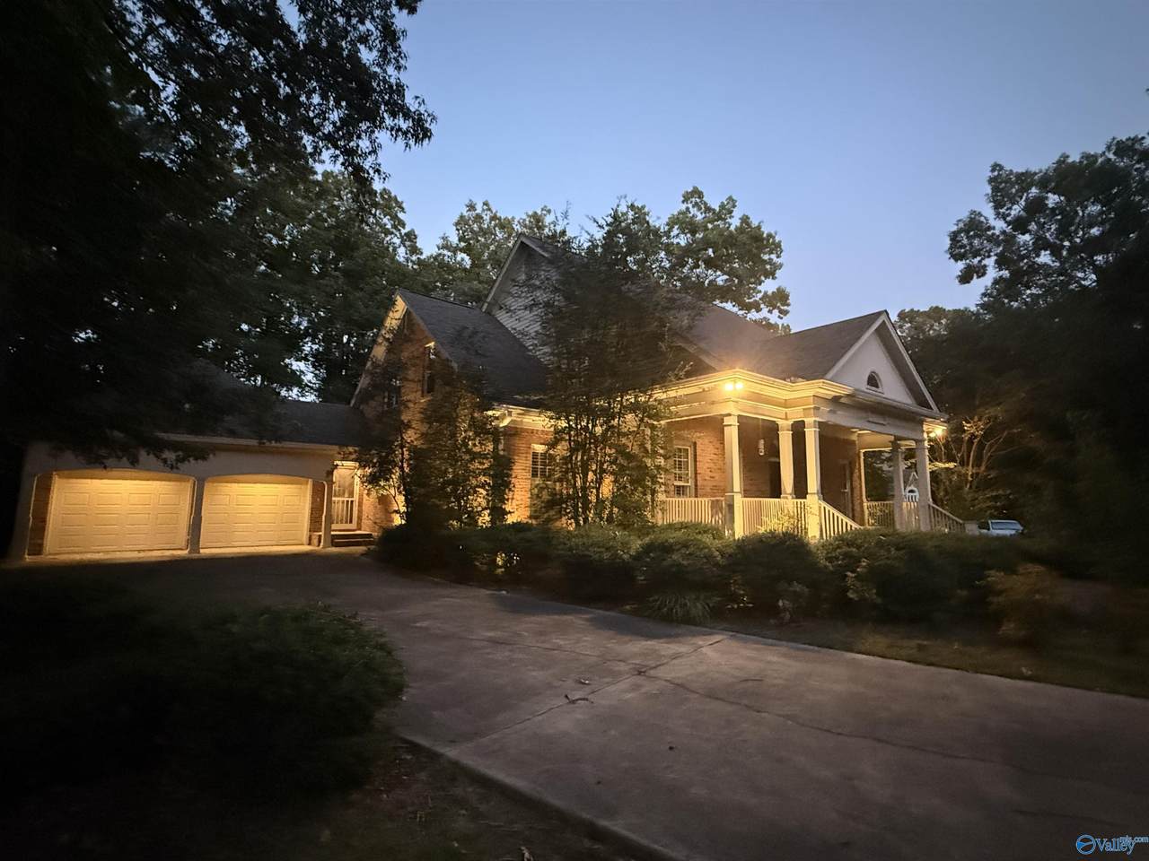 20 Savannah Circle - Photo 1