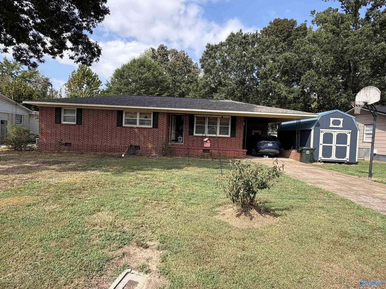 316 Sharon Street - Photo 1