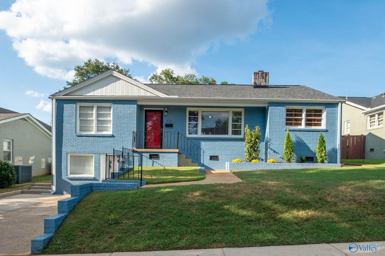 1015 Ward Avenue - Photo 1