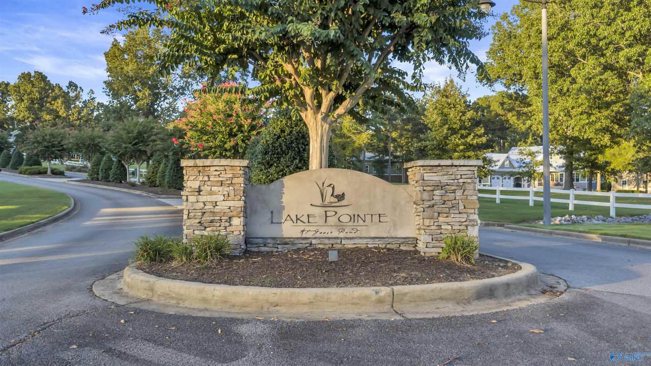 499 Northshore Drive - Photo 1