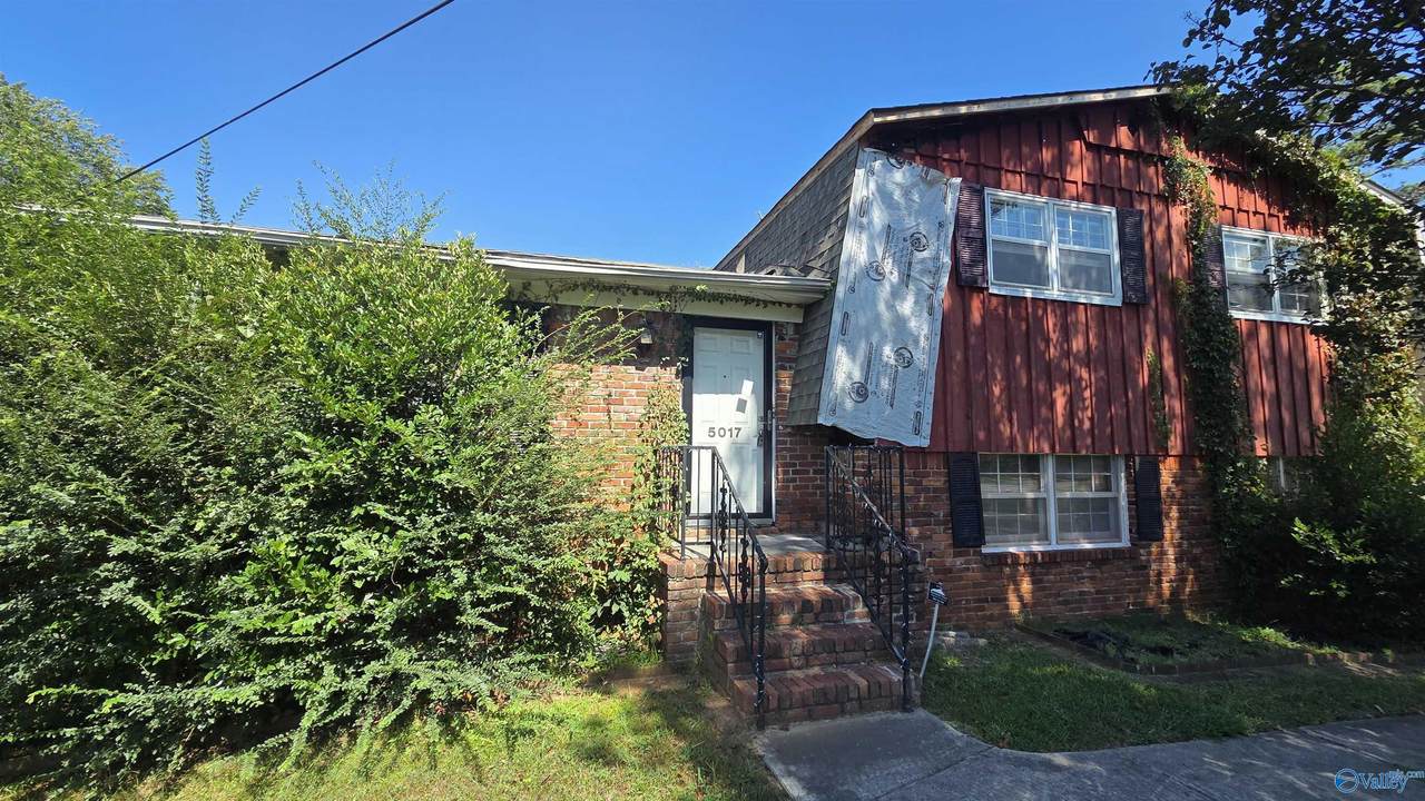 5017 Wayne Court - Photo 1