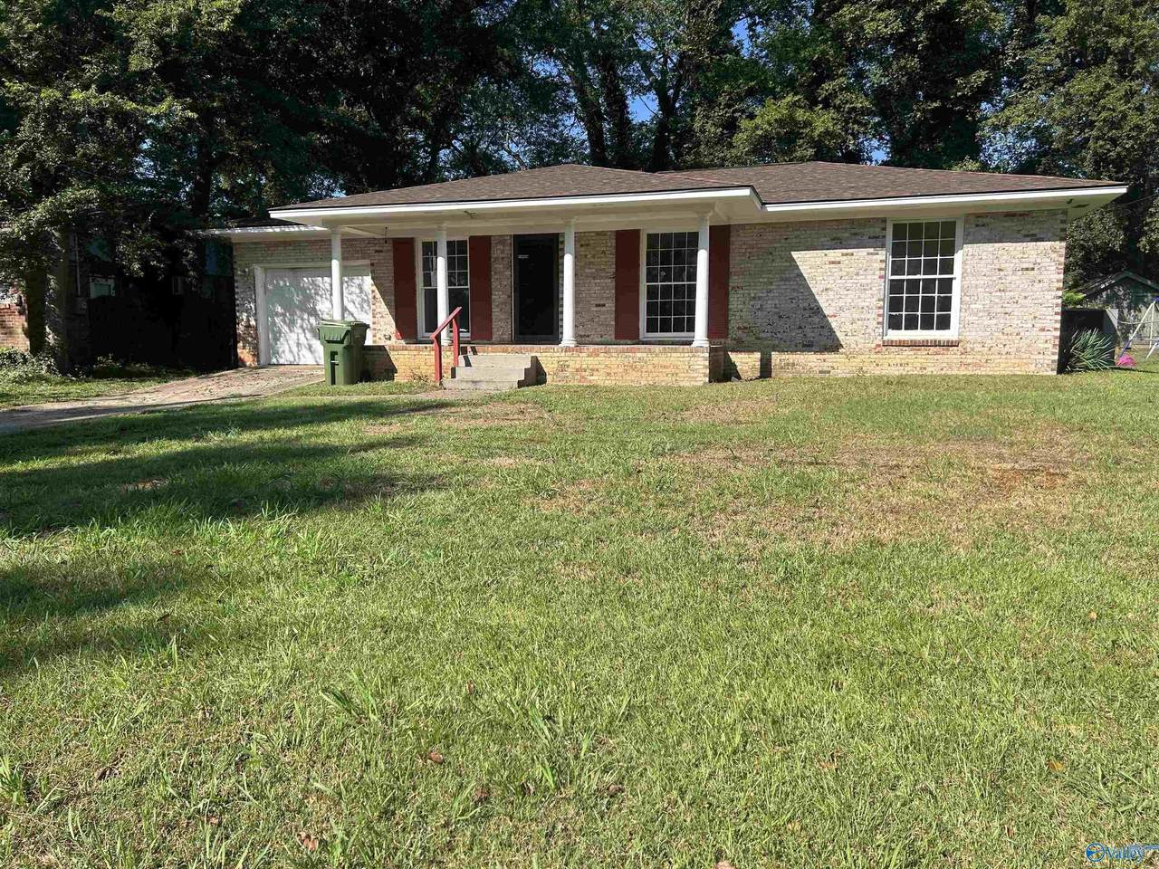 603 Hal Street - Photo 1