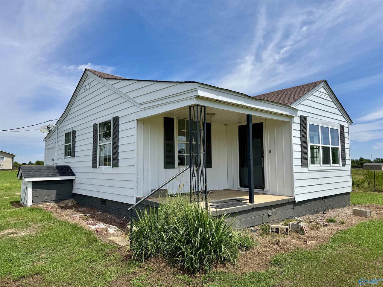 16260 Poplar Creek Road - Photo 1