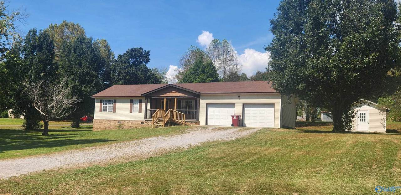 351 Salmon Street - Photo 1