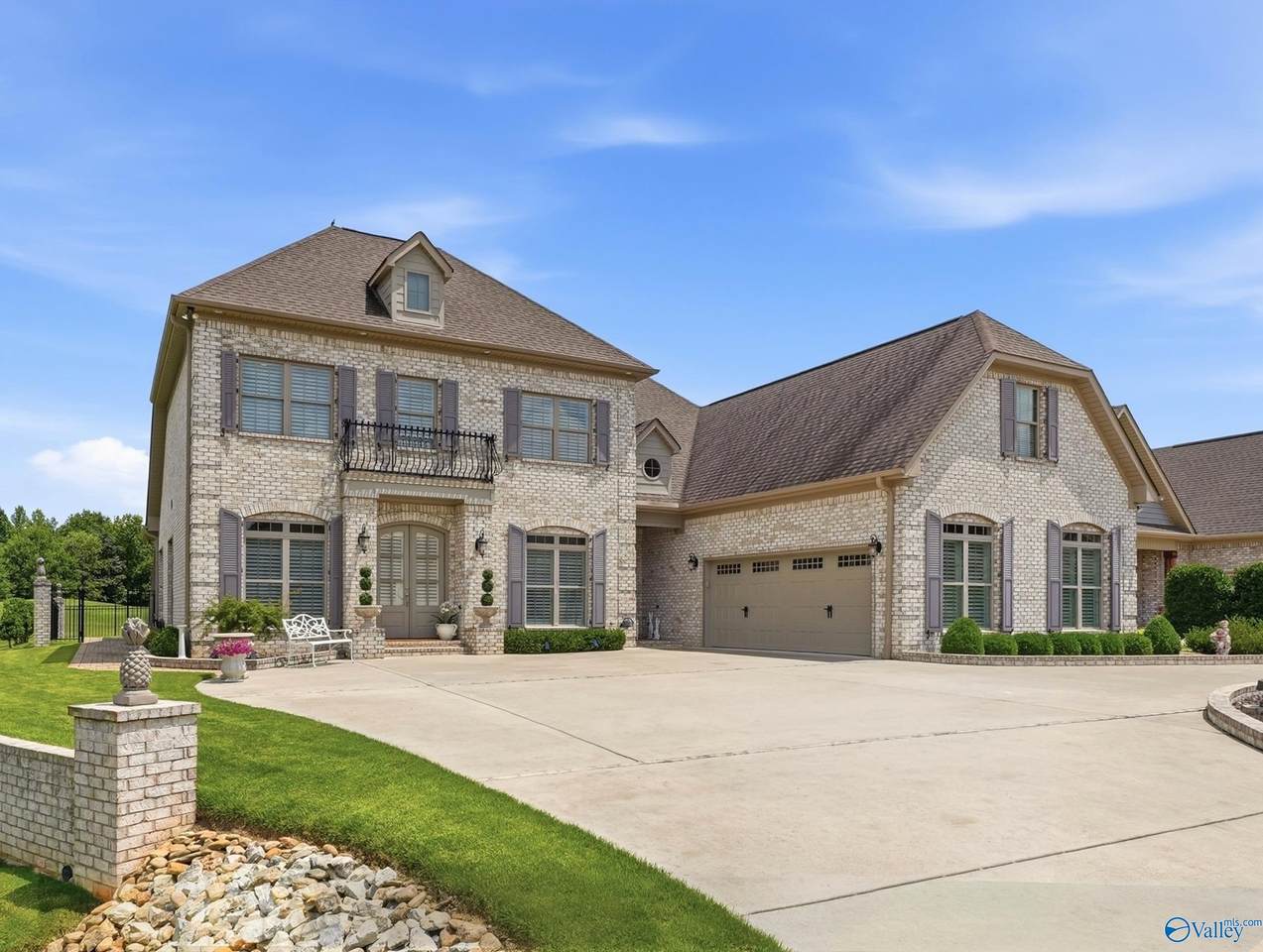 13728 Plainfield Drive - Photo 1