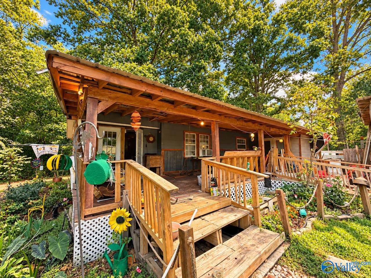 https://bt-photos.global.ssl.fastly.net/nalmls/1280_boomver_1_21930042-2.jpg