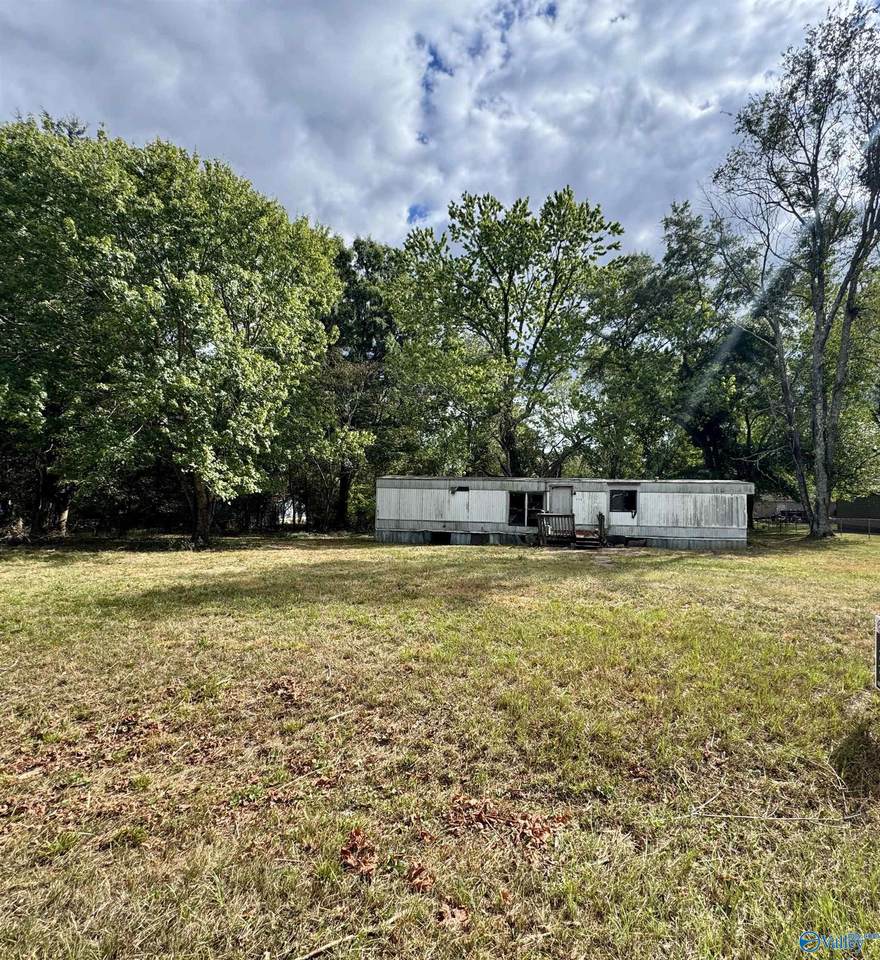 270 Ruth Circle - Photo 1