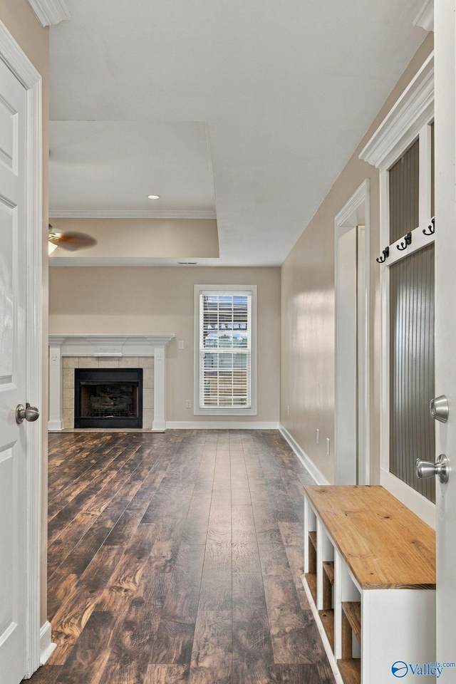 https://bt-photos.global.ssl.fastly.net/nalmls/1280_boomver_1_21930476-2.jpg