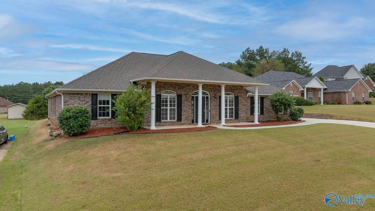208 Salvia Court - Photo 1