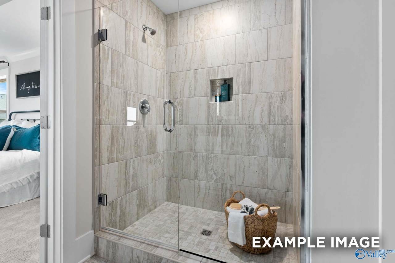 https://bt-photos.global.ssl.fastly.net/nalmls/1280_boomver_1_21930851-2.jpg