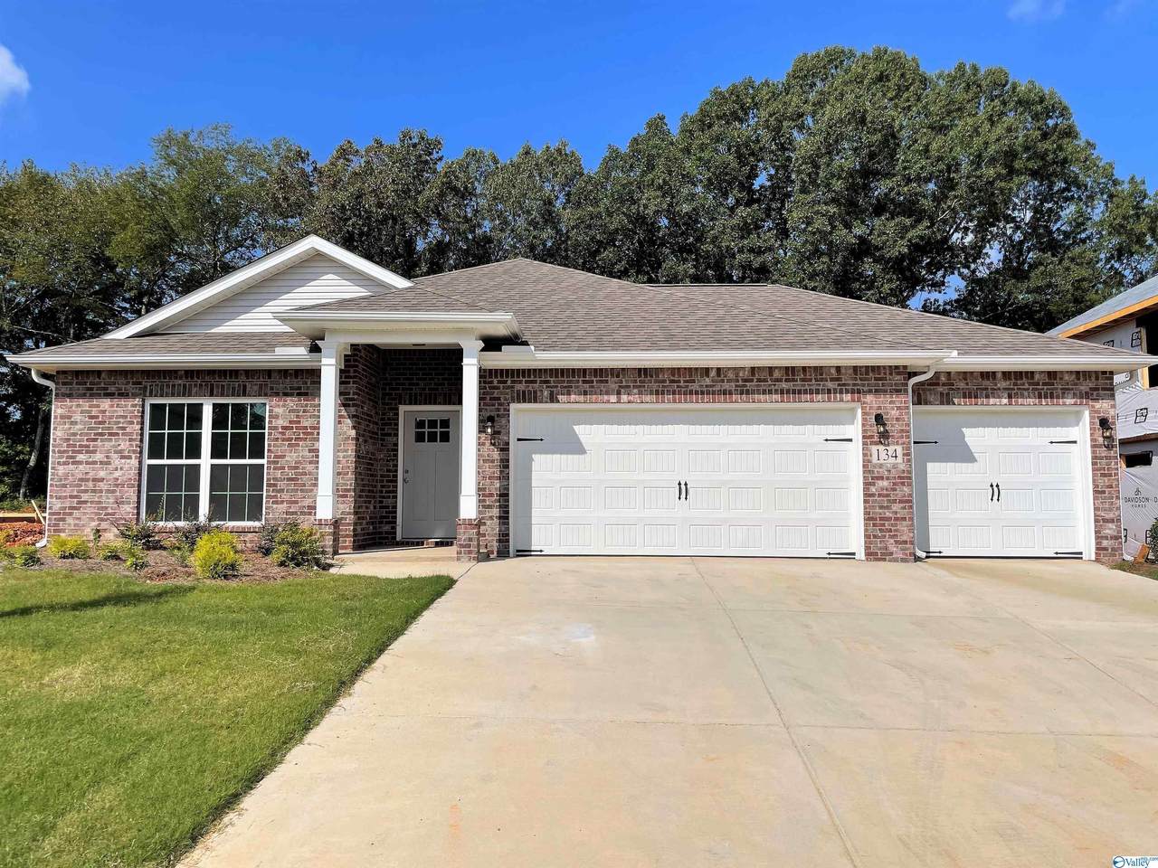 134 River Pointe Drive - Photo 1