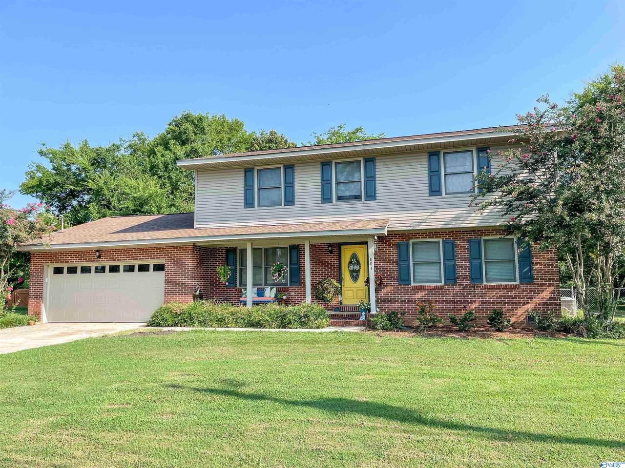 803 Candon Circle - Photo 1