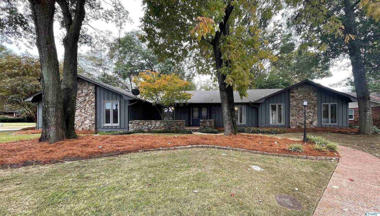 1605 Wellington Court - Photo 1