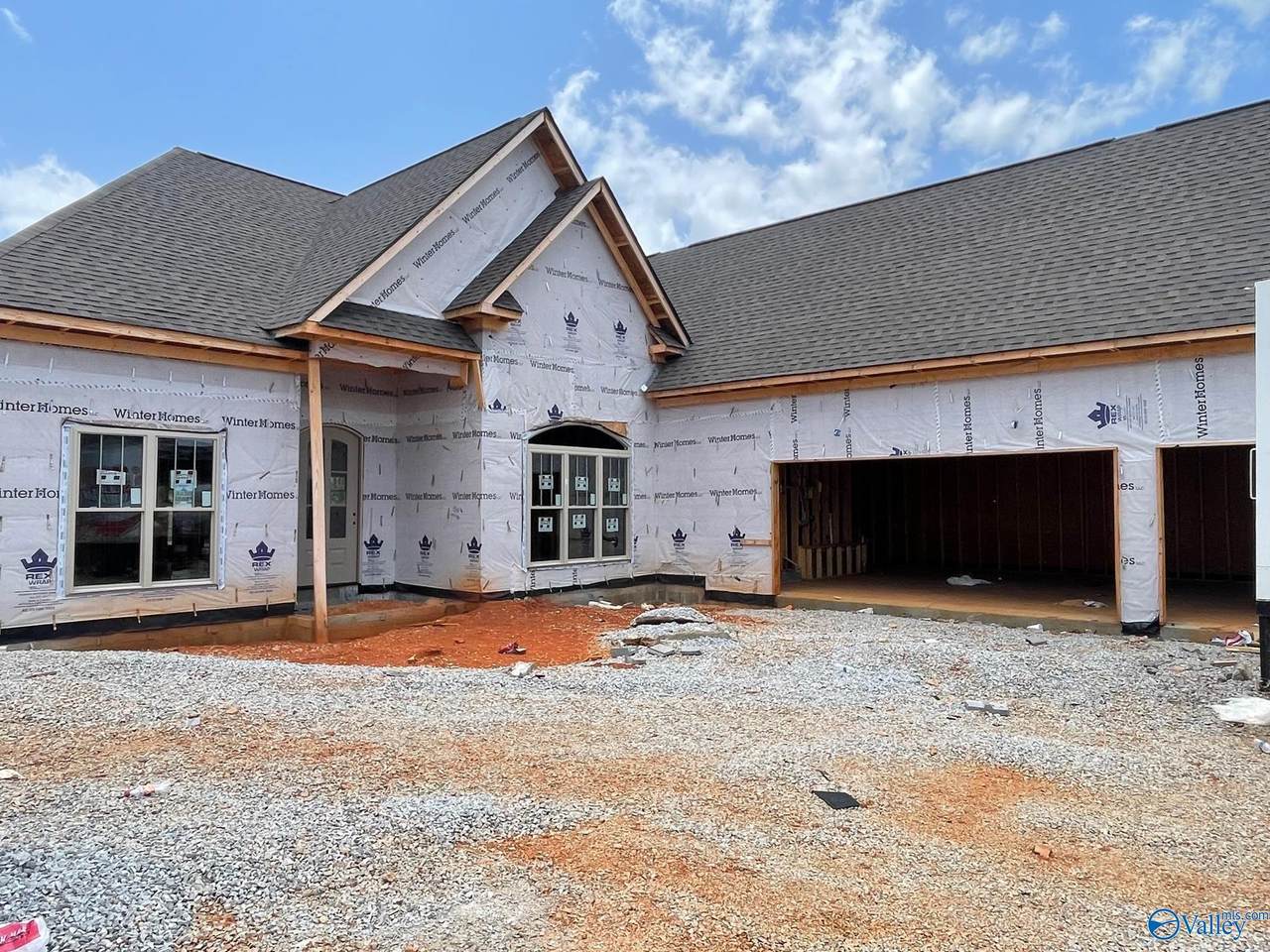 22511 Ansley Drive - Photo 1