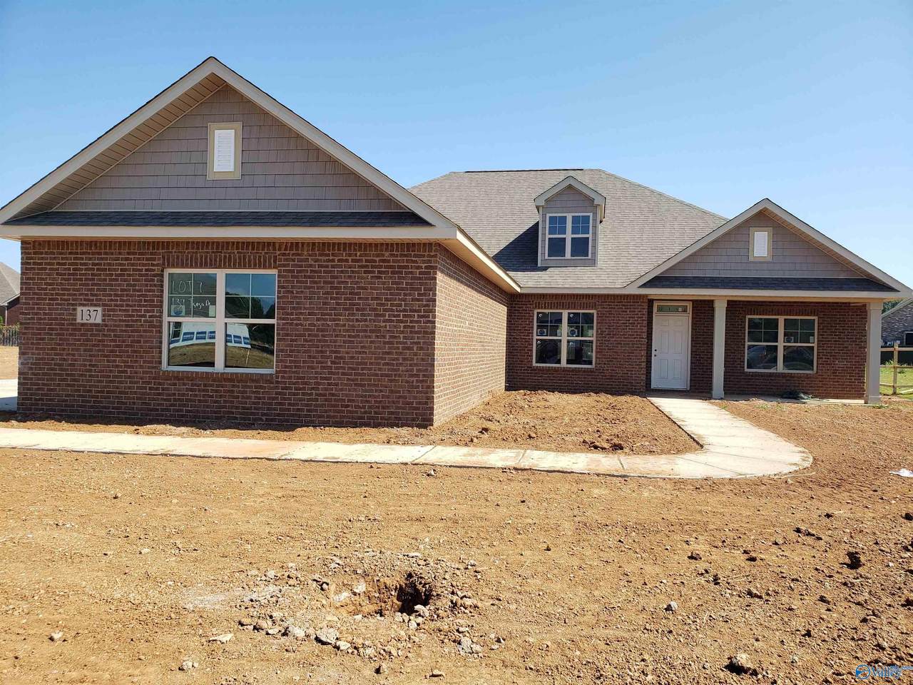 137 Tango Drive - Photo 1