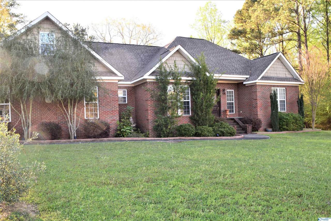 115 Quinn Drive - Photo 1