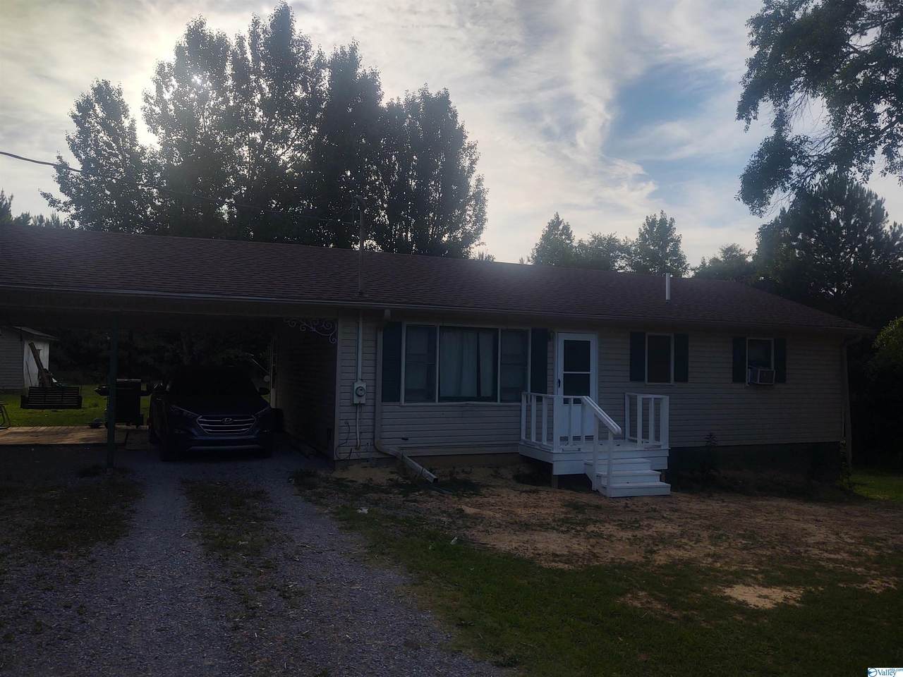 828 County Road 5 - Photo 1