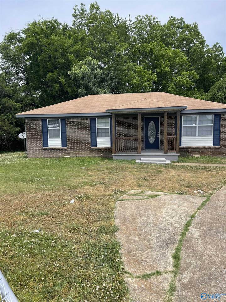 5204 Grizzard Road - Photo 1