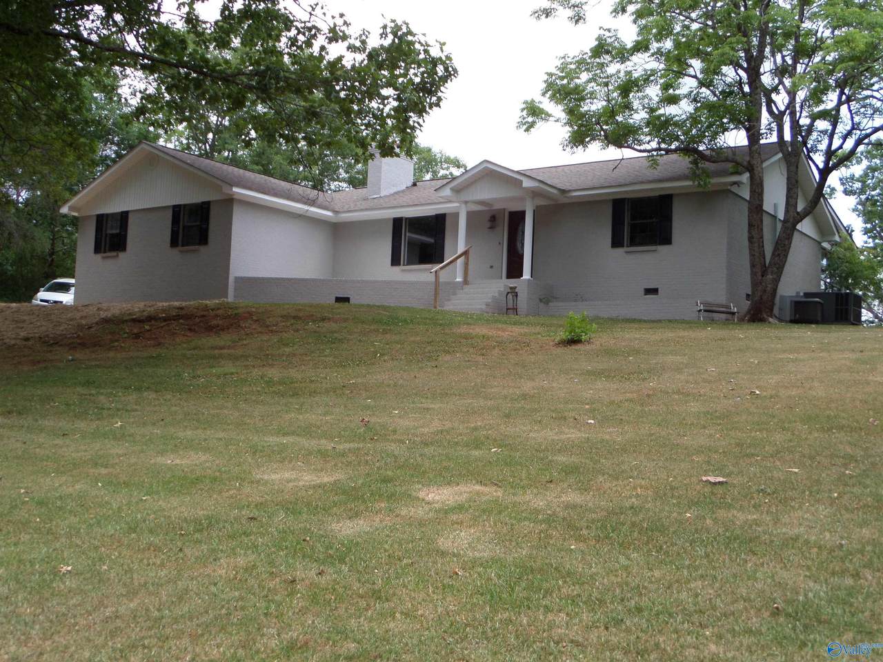 1134 Scenic Drive - Photo 1