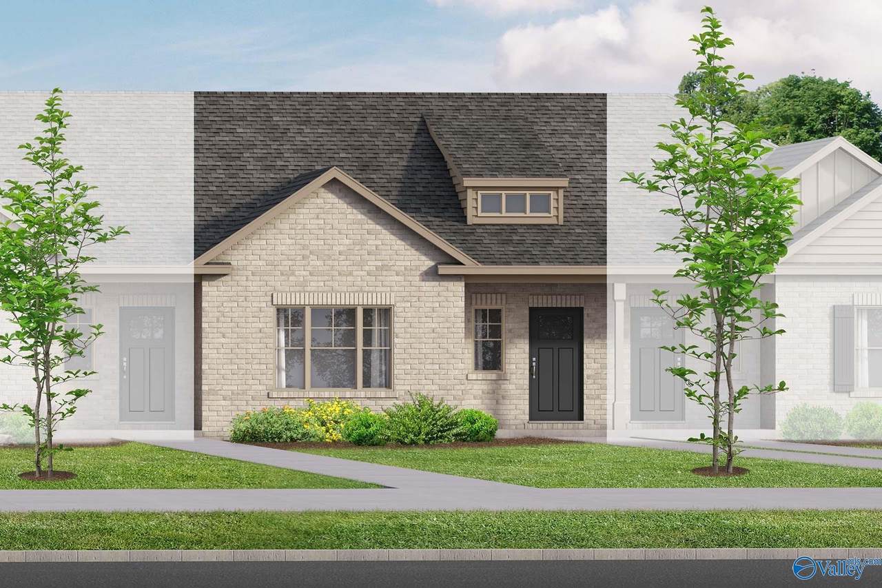 441 Ronnie Drive - Photo 1