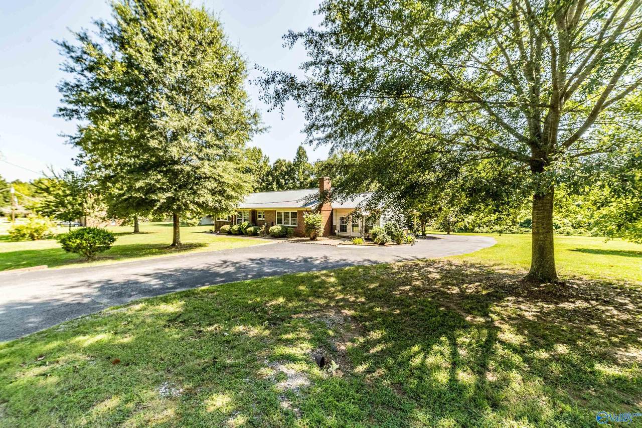 191 Hereford Street - Photo 1