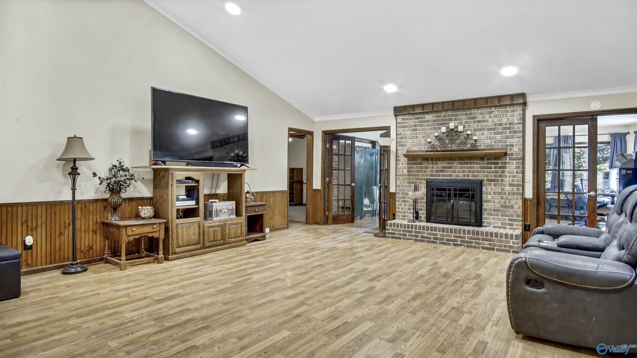 116 South View Drive - Photo 1