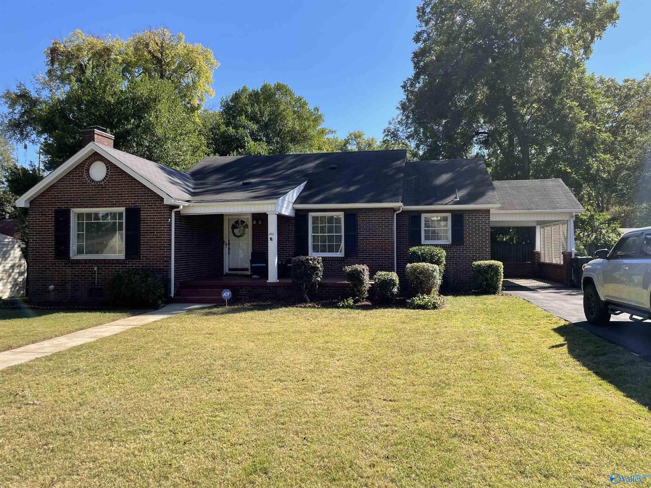 1511 Olive Street - Photo 1
