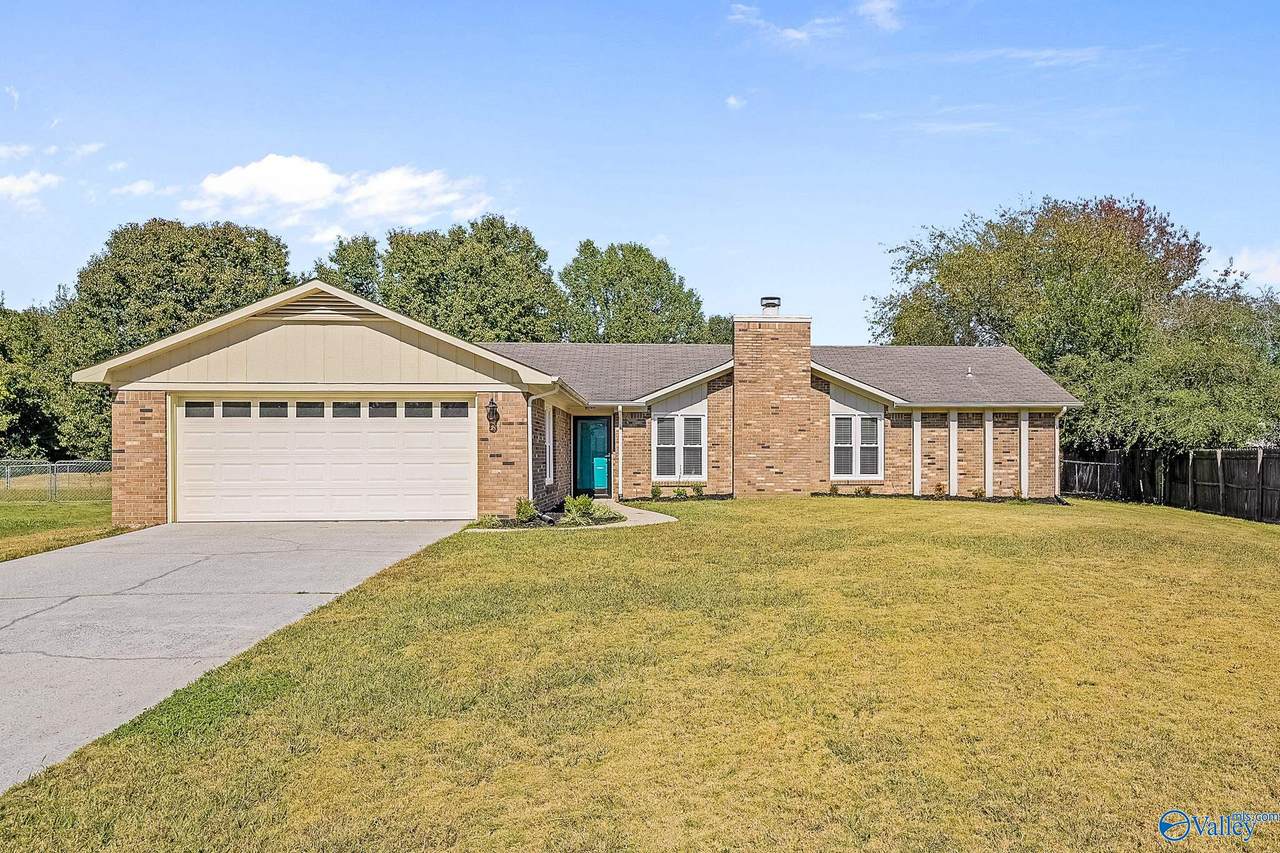 1095 Kerr Drive - Photo 1
