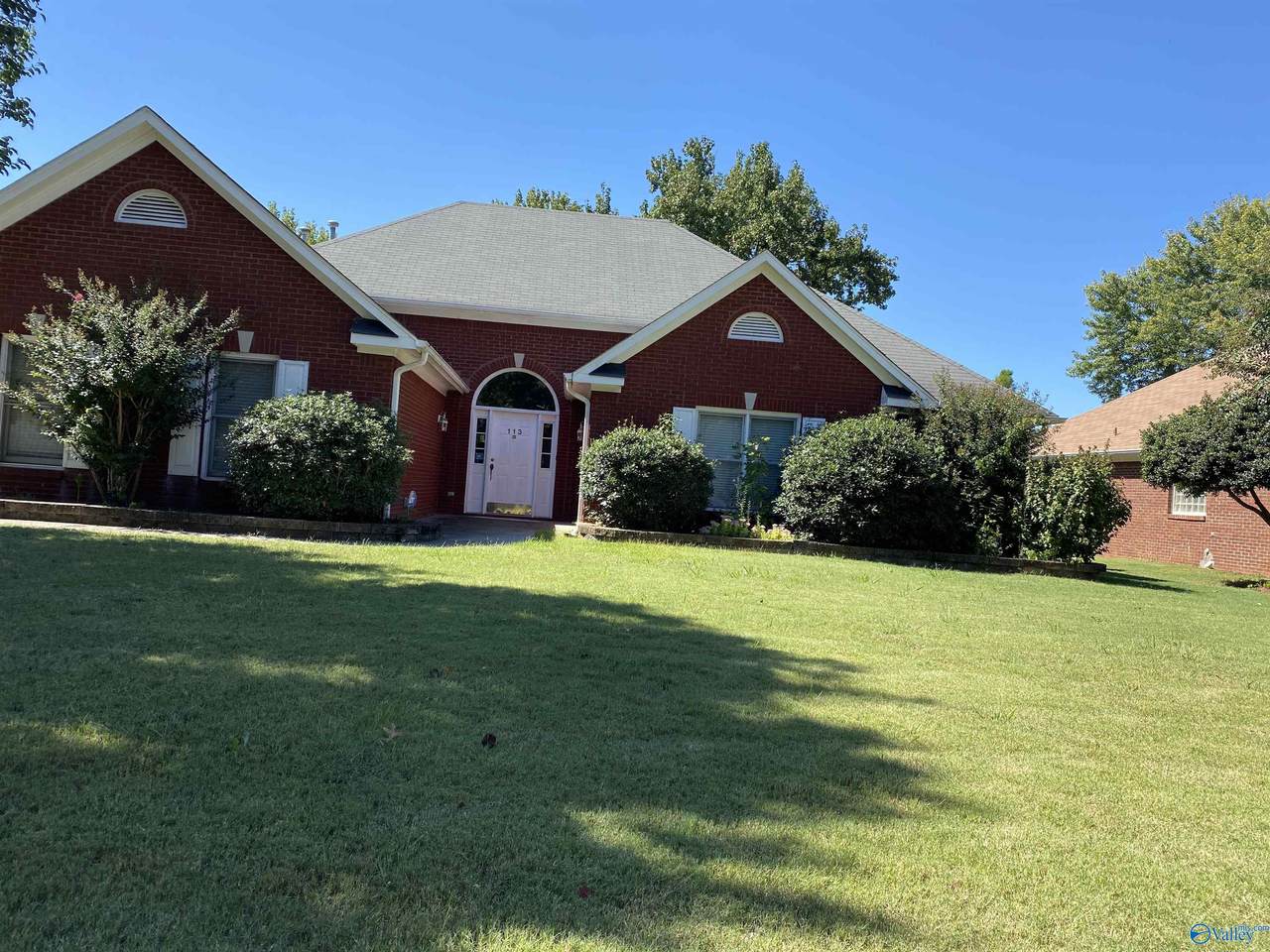 113 Arabian Drive - Photo 1