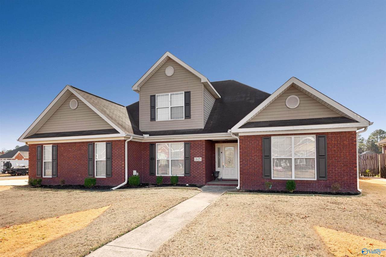 2625 Buckingham Gate, Decatur, AL 35603 (MLS 21848225) MarMac Real Estate