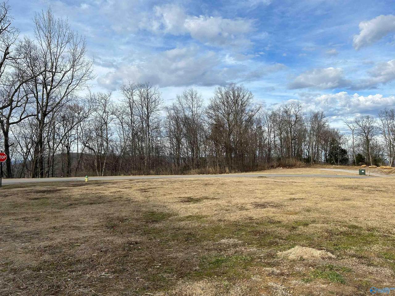 152 Ledge View Drive - Photo 1