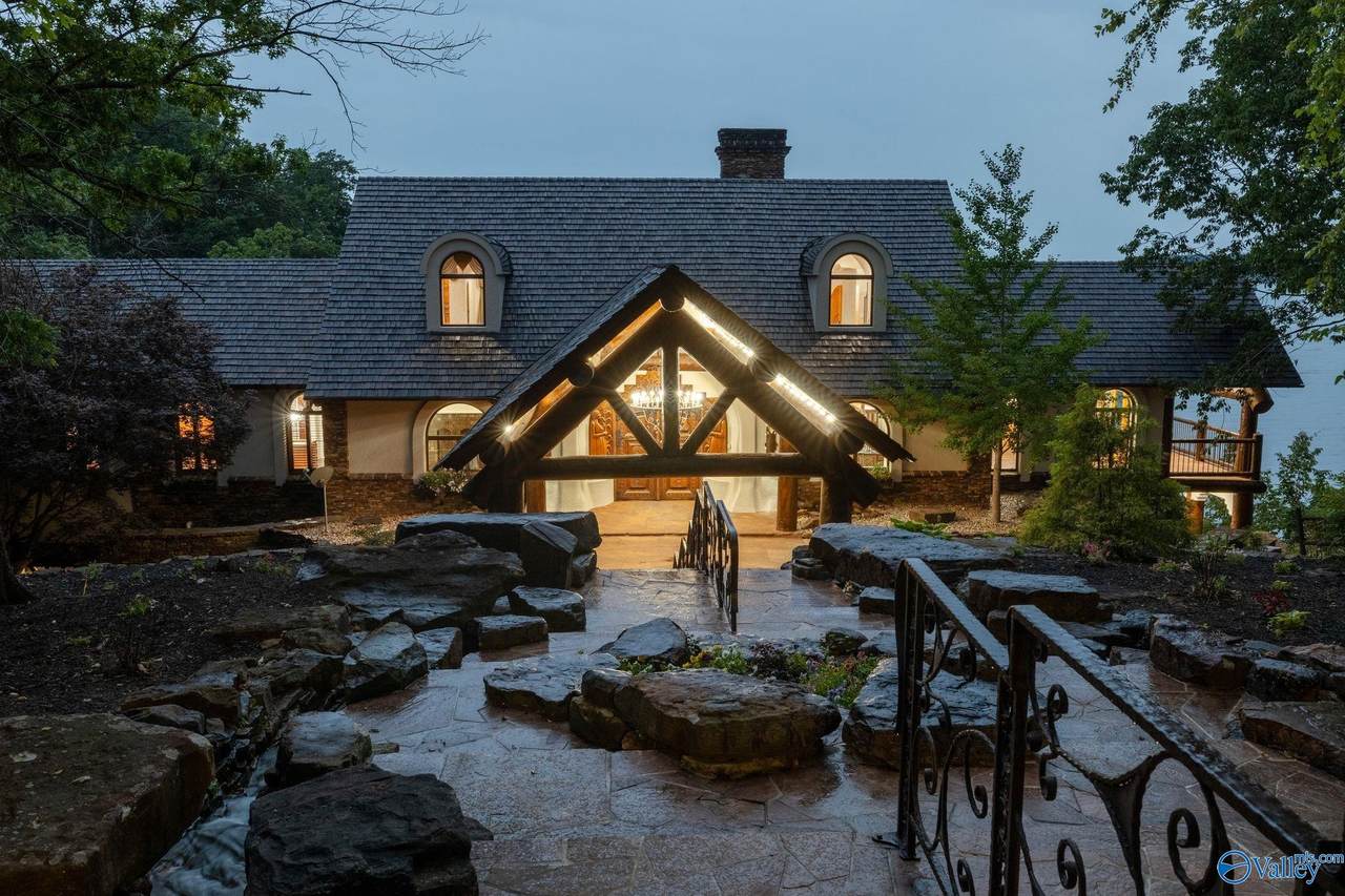 721 Three Point Road - Photo 1