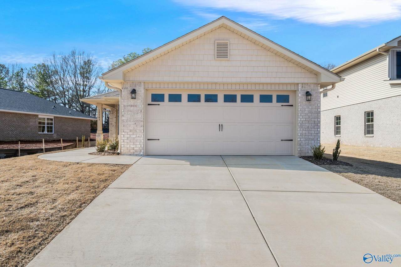 19822 Redhawk Drive - Photo 1
