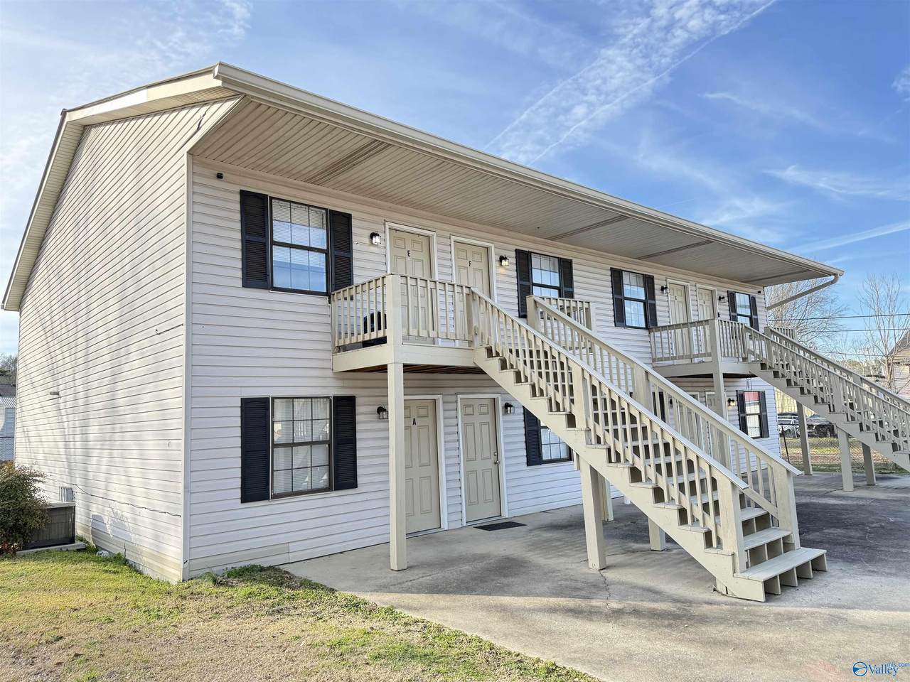 403 Rooks Street - Photo 1