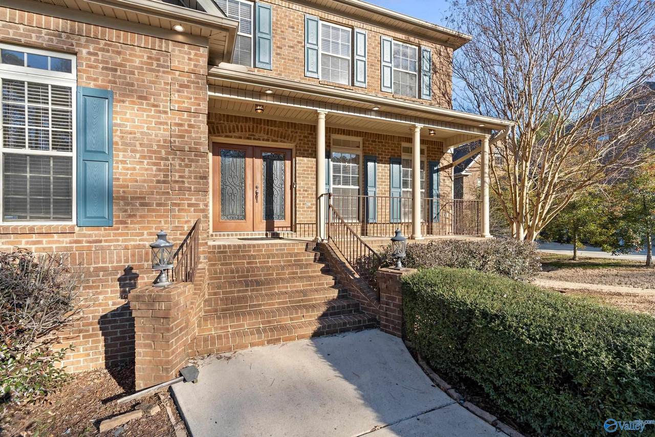 105 Cedar Valley Court - Photo 1