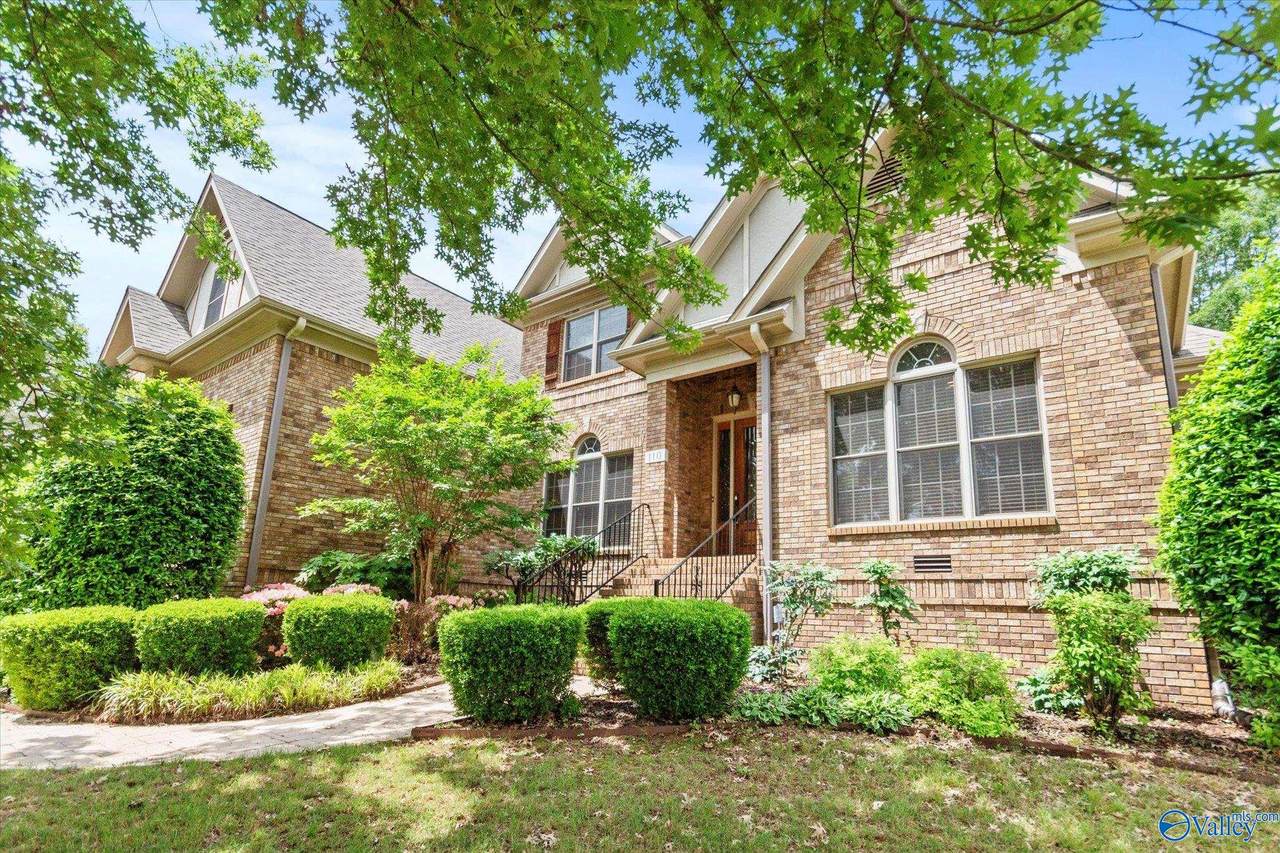 110 Shoreline Drive - Photo 1