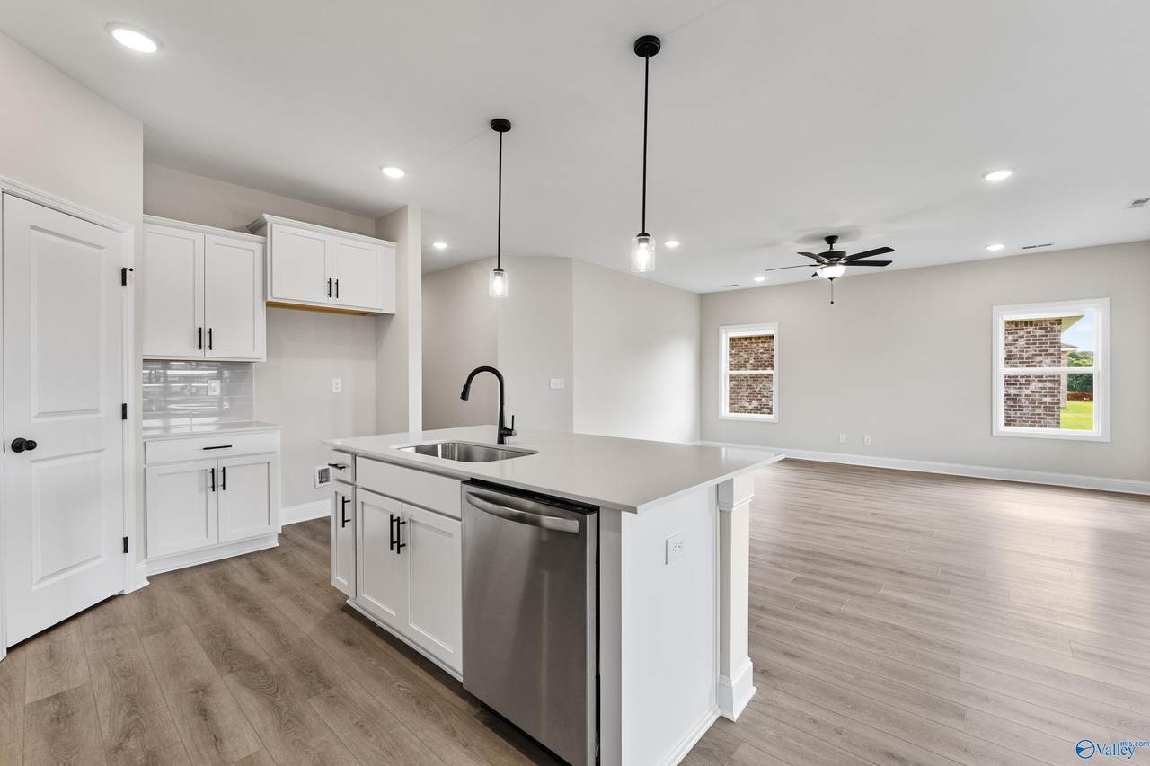 305 Keller Drive - Photo 1