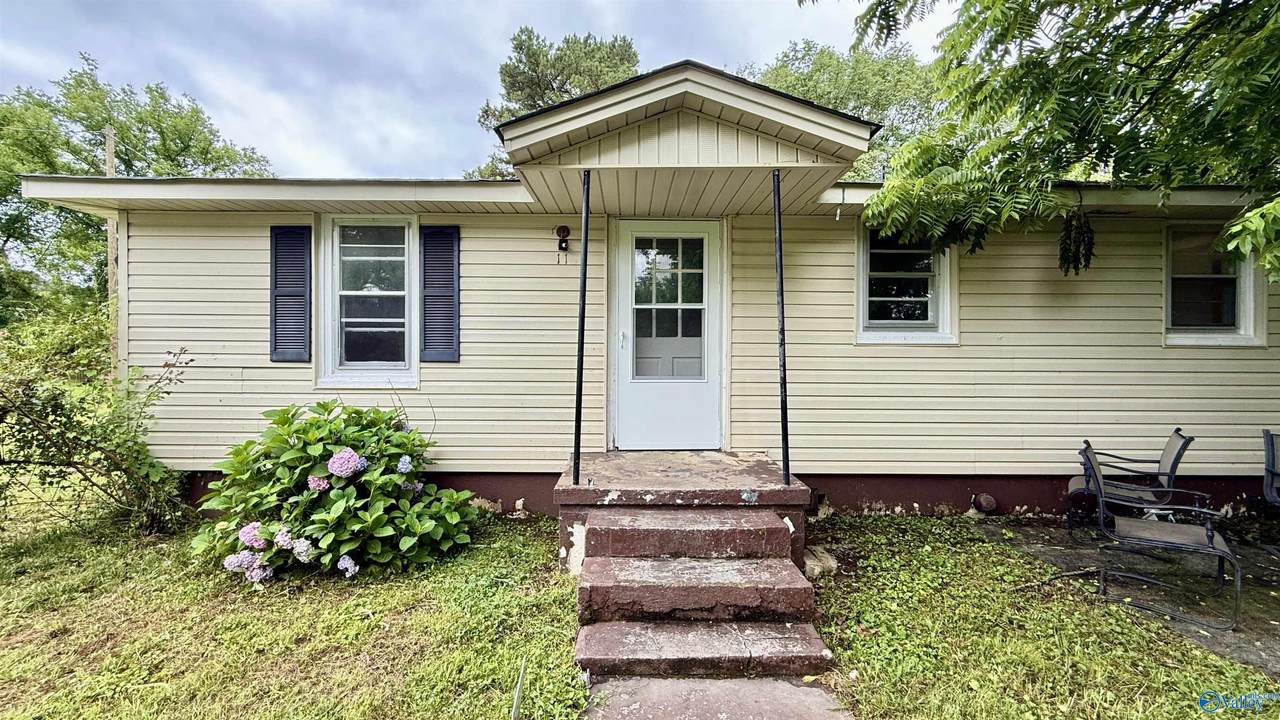 118 Brockway Avenue - Photo 1