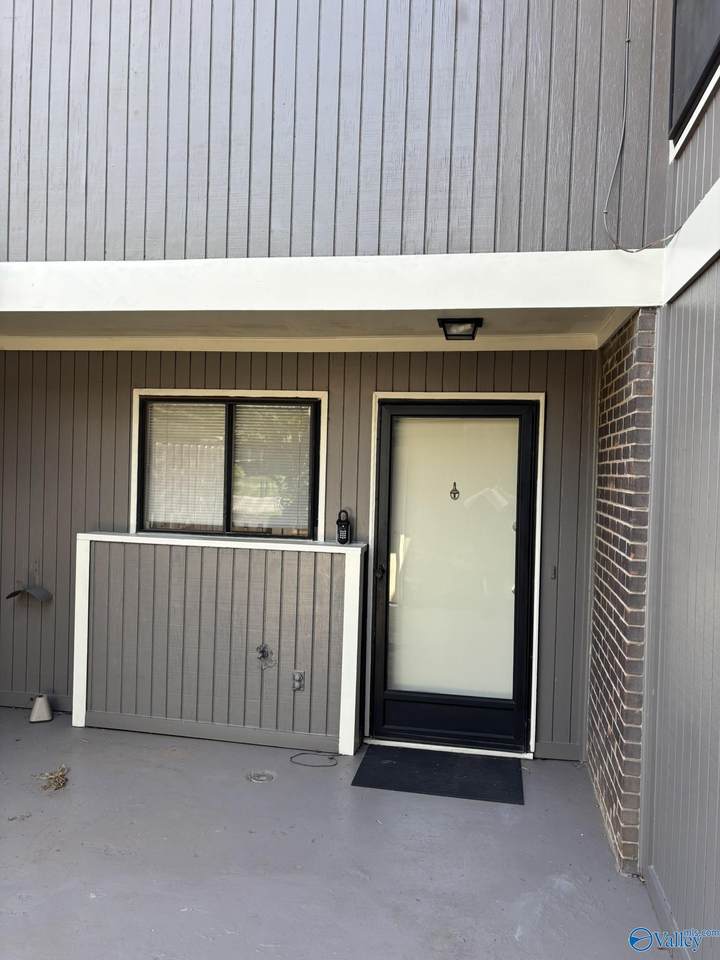 206 Springvale Circle - Photo 1