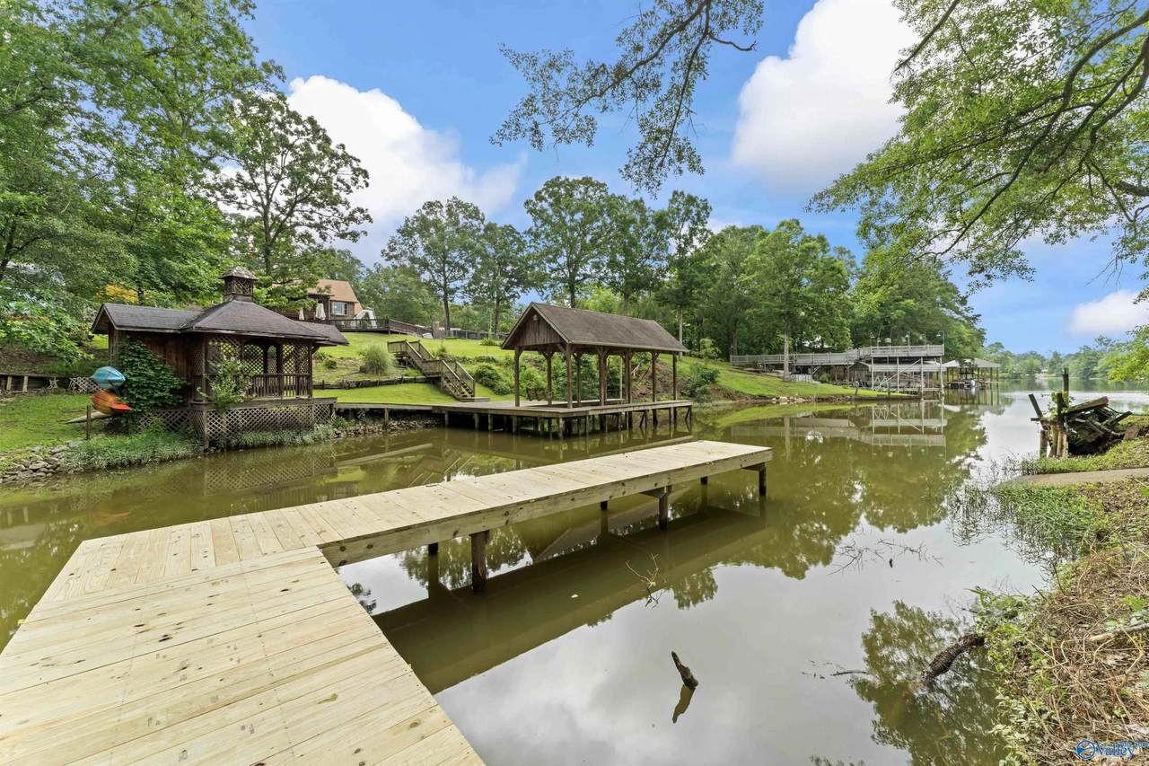 51 Aqua Vista Drive - Photo 1