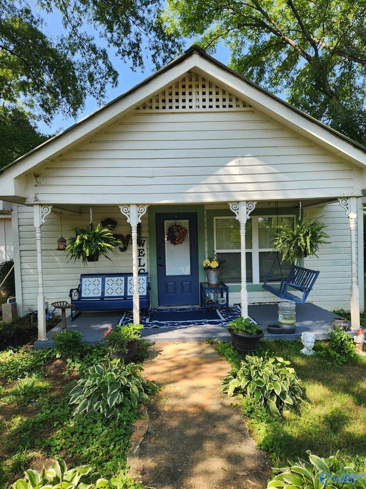 912 48th Street - Photo 1