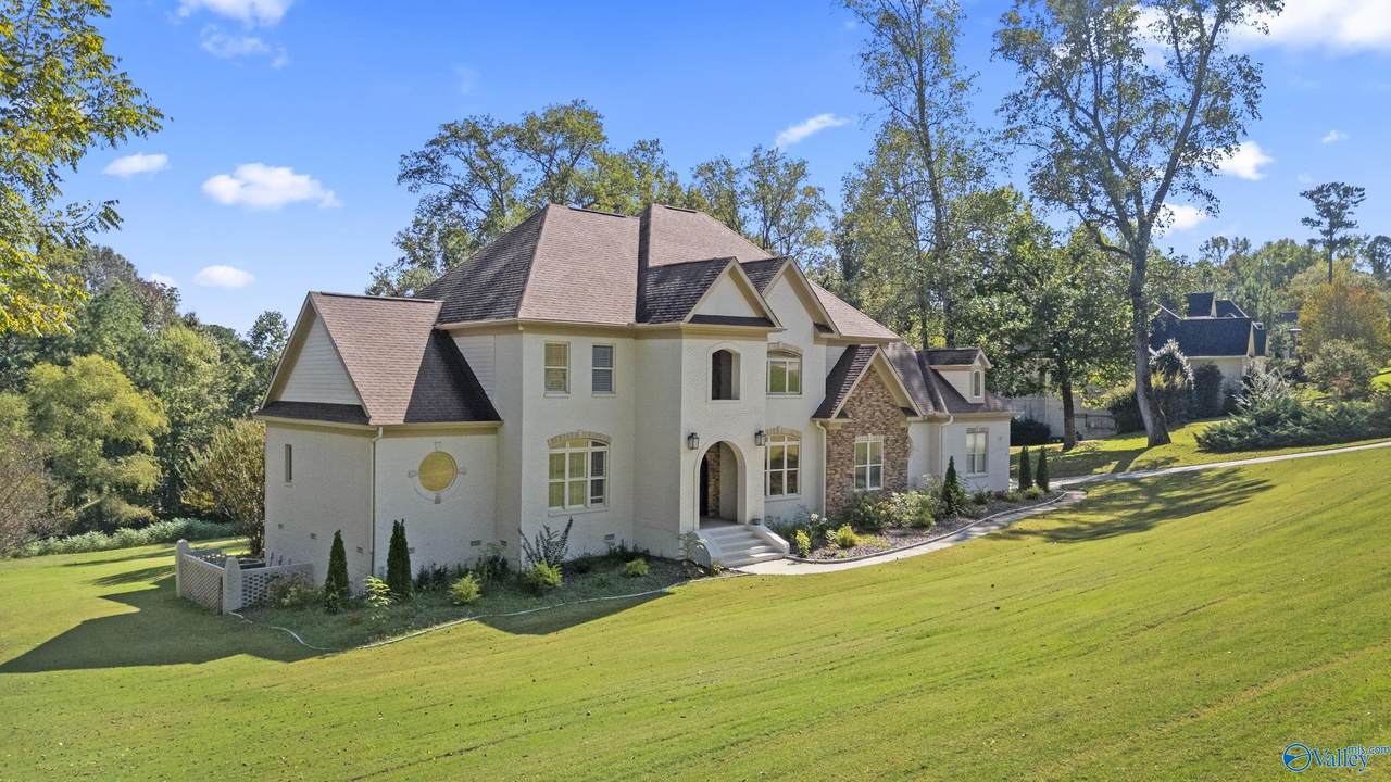 136 Belle Ridge Drive - Photo 1