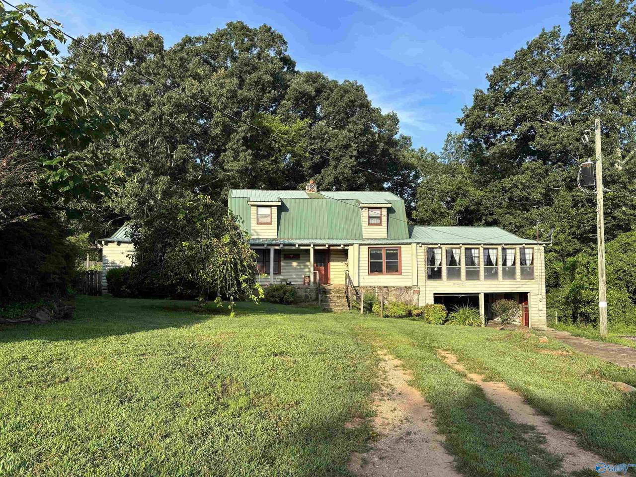 926 Shoal Creek Road - Photo 1